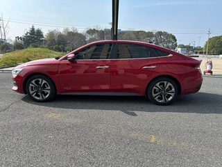 Hyundai Lafesta 2019 280TGDi Version sportive Pays VI intérieur photo 7 Hyundai Lafesta 2019 280TGDi Version sportive Pays VI intérieur photo 7