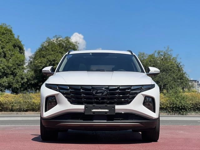 Hyundai Tucson 2023 Tucson L 1.5T GLX Two-wheel drive elite version exterior photo 3 Hyundai Tucson 2023 Tucson L 1.5T GLX Two-wheel drive elite version exterior photo 3