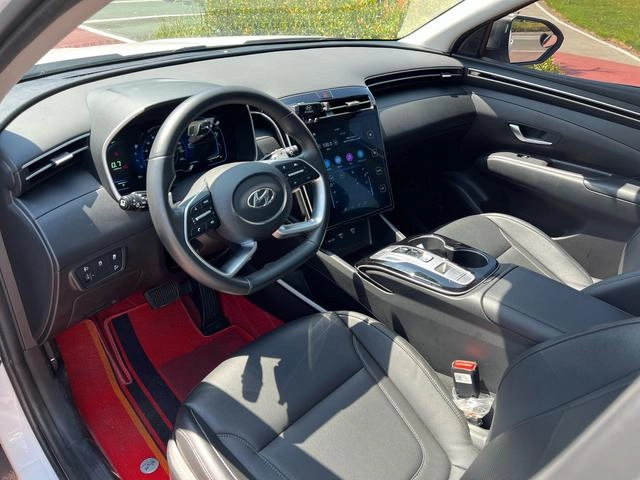 Hyundai Tucson 2023 Tucson L 1.5T GLX Two-wheel drive elite version interior photo 11 Hyundai Tucson 2023 Tucson L 1.5T GLX Two-wheel drive elite version interior photo 11
