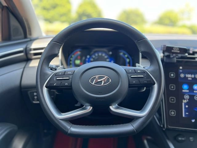 Hyundai Tucson 2023 Tucson L 1.5T GLX Two-wheel drive elite version interior photo 19 Hyundai Tucson 2023 Tucson L 1.5T GLX Two-wheel drive elite version interior photo 19