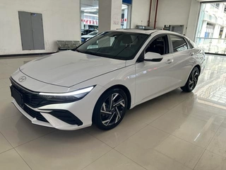 Hyundai Elantra 2023 1.5L CVT LUX Version de luxe