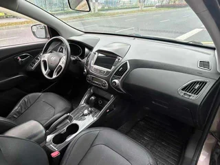 Hyundai ix35 2015 2.0L Tipo inteligente de tracción automática en dos ruedas País IV exterior foto 7