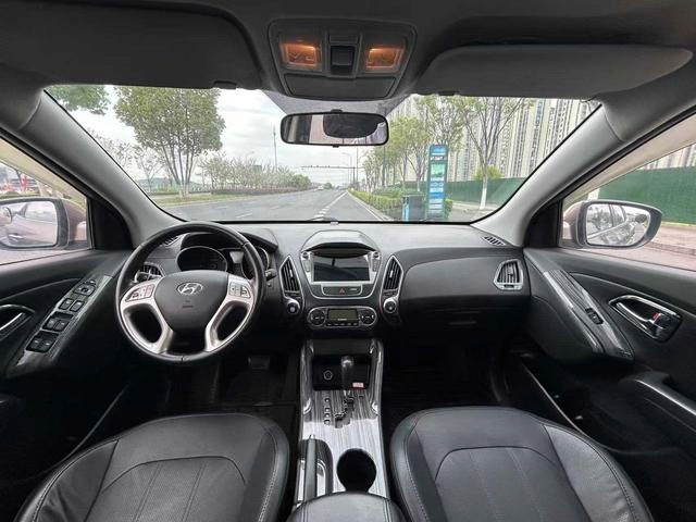 Hyundai ix35 2015 2.0L Tipo inteligente de tracción automática en dos ruedas País IV interior foto 10