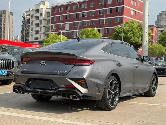 Hyundai Lafesta 2023 270TGDi DCT N Line DLX Edición de lujo exterior foto 6 Hyundai Lafesta 2023 270TGDi DCT N Line DLX Edición de lujo exterior foto 6