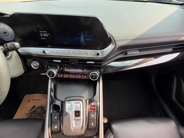 Hyundai Lafesta 2023 270TGDi DCT N Line DLX Edición de lujo interior foto 10 Hyundai Lafesta 2023 270TGDi DCT N Line DLX Edición de lujo interior foto 10