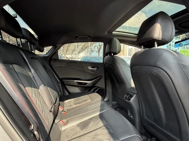 Hyundai Lafesta 2023 270TGDi DCT N Line DLX Edición de lujo interior foto 16 Hyundai Lafesta 2023 270TGDi DCT N Line DLX Edición de lujo interior foto 16
