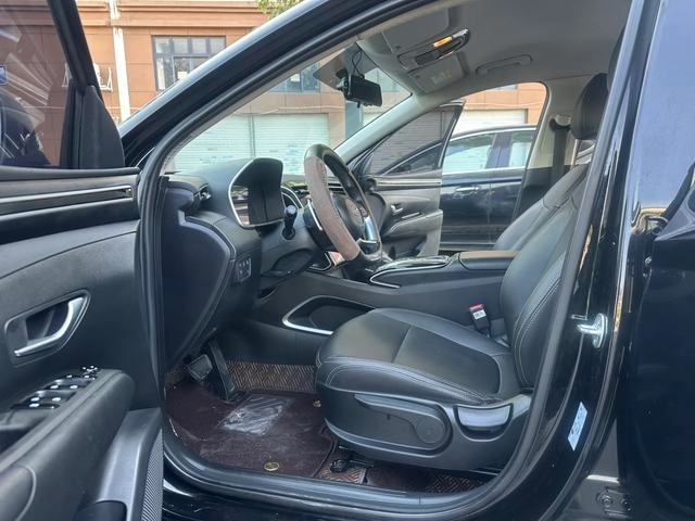 Hyundai Tucson 2021 Tucson L 1.5T GLS Ведущая версия с двумя приводами экстерьер фото 6 Hyundai Tucson 2021 Tucson L 1.5T GLS Ведущая версия с двумя приводами экстерьер фото 6