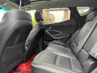 Hyundai Santa Fe 2017 2.4L Automatic two-drive intelligent type 5 seat exterior photo 7