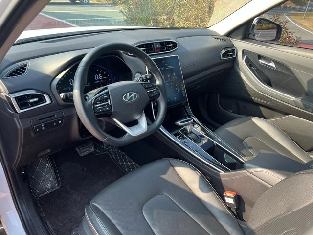 Hyundai ix25 2020 1.5L CVT Intelligent interior photo 11 Hyundai ix25 2020 1.5L CVT Intelligent interior photo 11