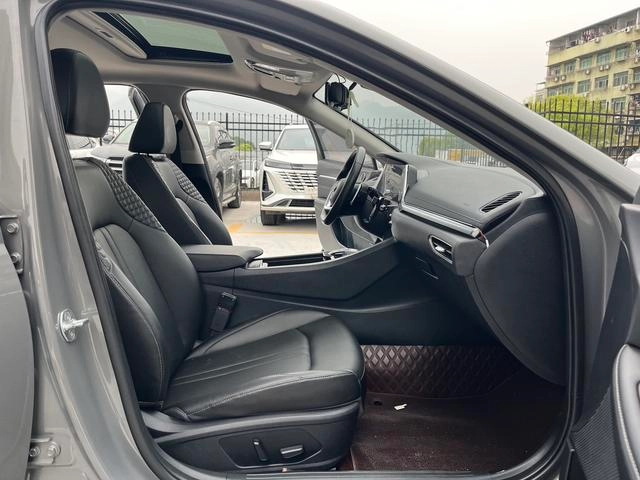 Hyundai Sonata 2020 270TGDi GL DCT Leading Edition exterior photo 9 Hyundai Sonata 2020 270TGDi GL DCT Leading Edition exterior photo 9