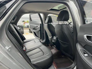 Hyundai Sonata 2020 270TGDi GL DCT Leading Edition exterior photo 10 Hyundai Sonata 2020 270TGDi GL DCT Leading Edition exterior photo 10