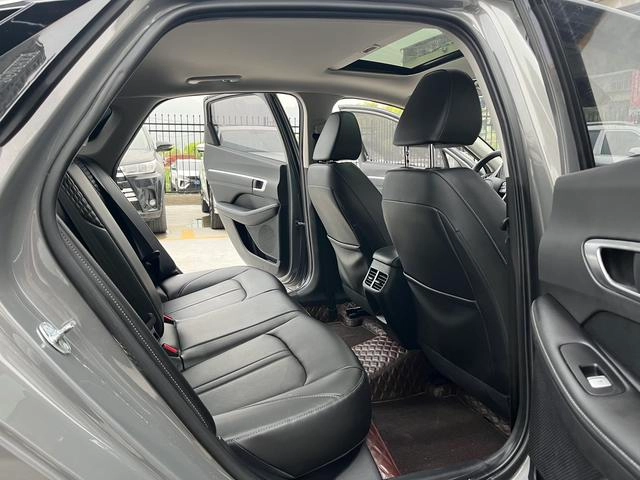 Hyundai Sonata 2020 270TGDi GL DCT Leading Edition exterior photo 10 Hyundai Sonata 2020 270TGDi GL DCT Leading Edition exterior photo 10