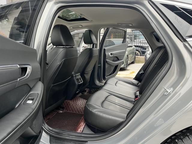 Hyundai Sonata 2020 270TGDi GL DCT Leading Edition interior photo 15 Hyundai Sonata 2020 270TGDi GL DCT Leading Edition interior photo 15