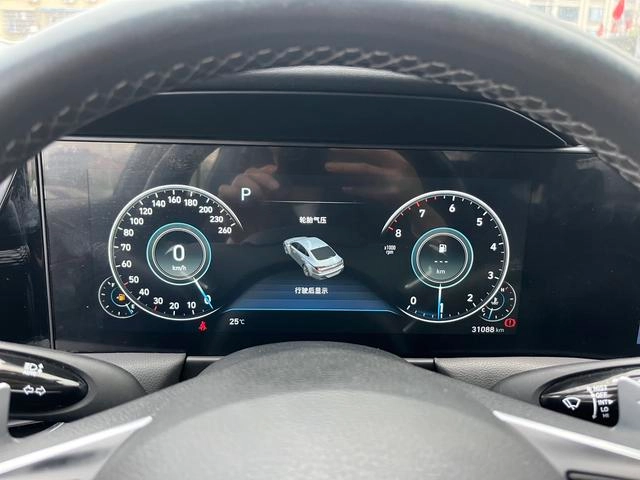 Hyundai Sonata 2020 270TGDi GL DCT Leading Edition interior photo 19 Hyundai Sonata 2020 270TGDi GL DCT Leading Edition interior photo 19