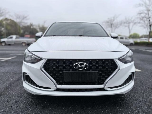 Hyundai Elantra Yuedong 2020 1.6L Version automatique agréable à l’œil GL extérieur photo 4