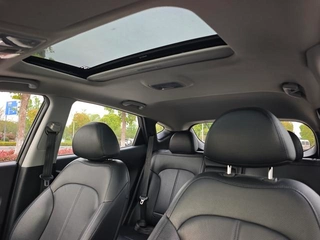 Hyundai ix35 2015 2.0L Automatic two-drive intelligent type country IV interior photo 8 Hyundai ix35 2015 2.0L Automatic two-drive intelligent type country IV interior photo 8