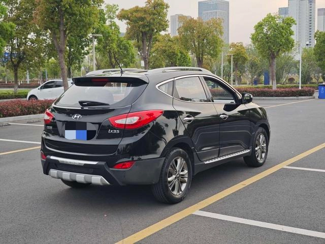 Hyundai ix35 2015 2.0L Automatic two-drive intelligent type country IV interior photo 10 Hyundai ix35 2015 2.0L Automatic two-drive intelligent type country IV interior photo 10