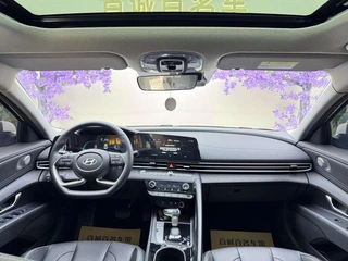 Hyundai Elantra 2023 1.5L CVT LUX Premium Edition interior photo 14 Hyundai Elantra 2023 1.5L CVT LUX Premium Edition interior photo 14