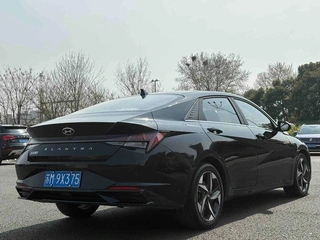 Hyundai Elantra 2021 1.5L CVT LUX Premium Edition interior photo 7 Hyundai Elantra 2021 1.5L CVT LUX Premium Edition interior photo 7