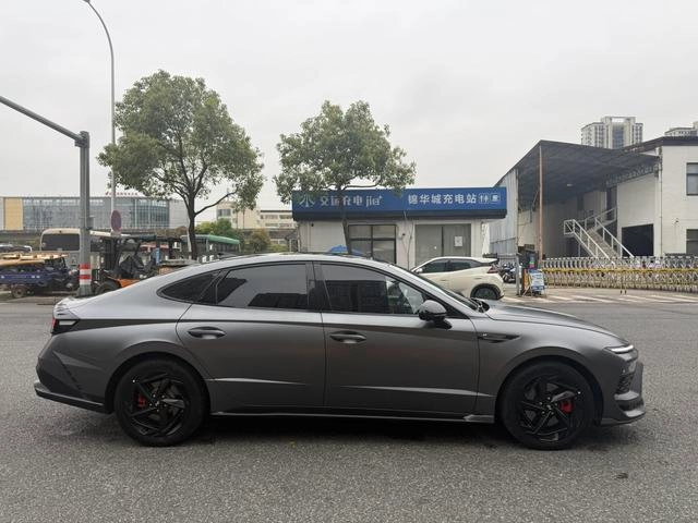Hyundai Sonata 2024 2.0T N Line Pro exterior foto 4 Hyundai Sonata 2024 2.0T N Line Pro exterior foto 4