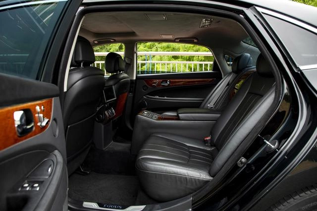 Hyundai Equus 2012 3.8 GDi Premium Edition exterior photo 6