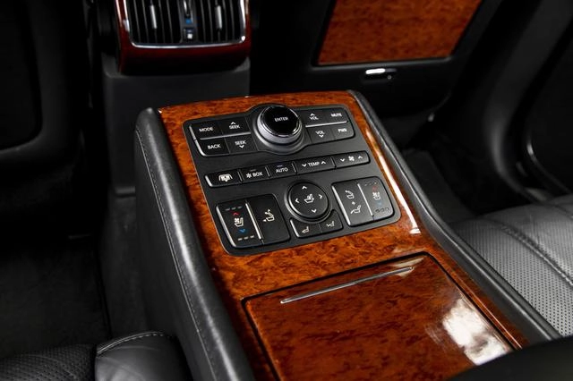Hyundai Equus 2012 3.8 GDi Premium Edition interior photo 13