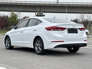 Hyundai Elantra Lingdong 2016 1.4T Doble embrague deslumbrante Tipo de vitalidad exterior foto 7