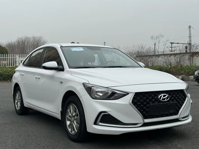 Hyundai Elantra Yuedong 2020 1.6L Versión automática agradable a la vista GL exterior foto 3 Hyundai Elantra Yuedong 2020 1.6L Versión automática agradable a la vista GL exterior foto 3
