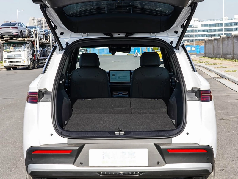 BYD Song Pro New Energy 2025 Second generation Smart Driving Version DM-i 115KM Transcendent interior photo 18 BYD Song Pro New Energy 2025 Second generation Smart Driving Version DM-i 115KM Transcendent interior photo 18