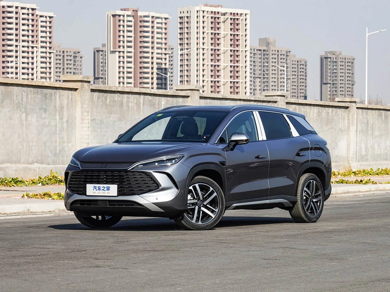BYD Song L DM-i 2025 Smart Driving Version 112km Transcendent exterior photo 8