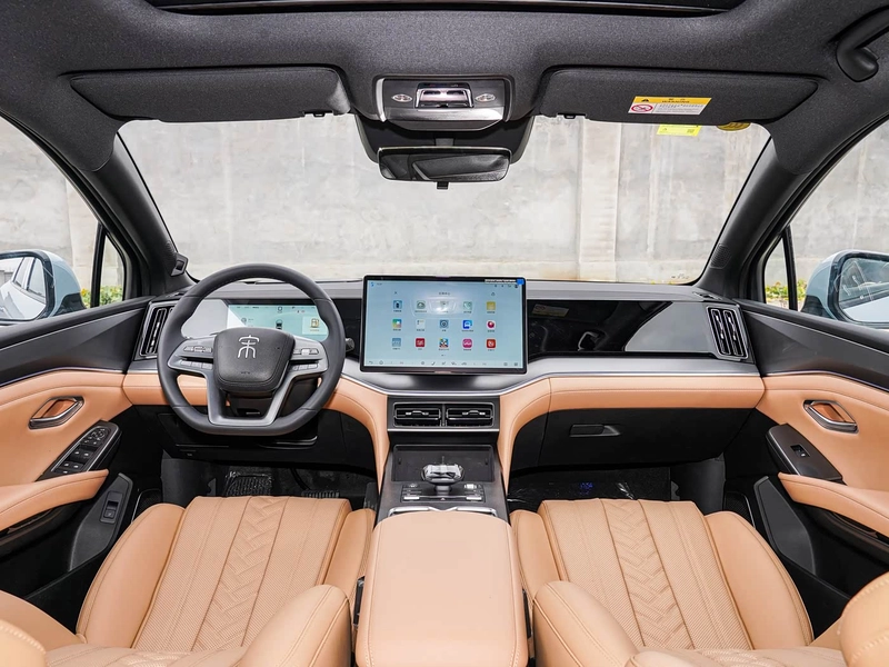 BYD Song L DM-i 2025 Smart Driving Version 112km Transcendent exterior photo 10