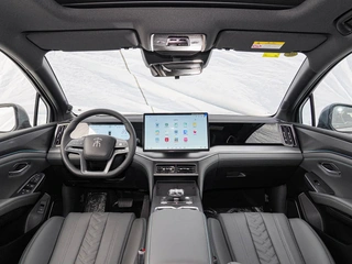 BYD Song L DM-i 2025 Smart Driving Version 112km Transcendent interior photo 12