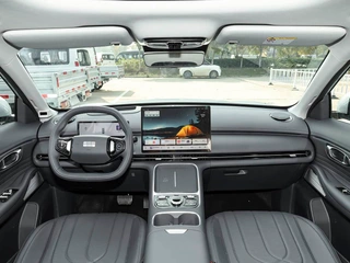 Geely Galaxy Galaxy Starship 7 2025 120km Exploración Edición interior foto 13 Geely Galaxy Galaxy Starship 7 2025 120km Exploración Edición interior foto 13
