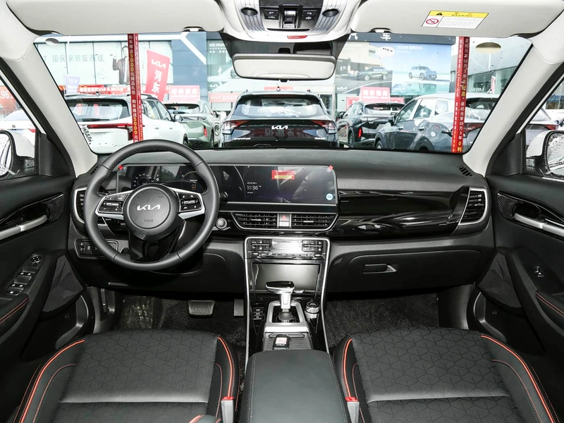 Kia Seltos 2026 1.5L IVT Премиум-версия интерьер фото 12 Kia Seltos 2026 1.5L IVT Премиум-версия интерьер фото 12