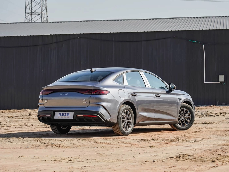 BYD Qin L 2025 DM-i Smart Driving Version 80KM Leading Type exterior photo 7 BYD Qin L 2025 DM-i Smart Driving Version 80KM Leading Type exterior photo 7