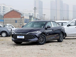 BYD Qin L 2025 DM-i Smart Driving Version 80KM Leading Type interior photo 10 BYD Qin L 2025 DM-i Smart Driving Version 80KM Leading Type interior photo 10
