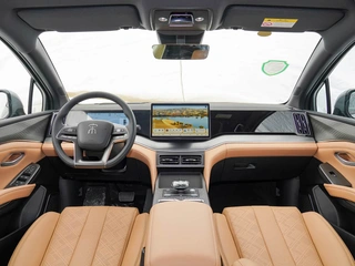 BYD Song L DM-i 2024 112km Leading Type interior photo 11 BYD Song L DM-i 2024 112km Leading Type interior photo 11