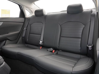 Kia K3 2024 1.5L CVT Version Confortable et Premium intérieur photo 13 Kia K3 2024 1.5L CVT Version Confortable et Premium intérieur photo 13