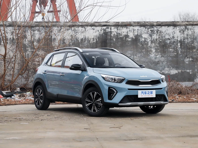 Kia Stonic 2021 1.4L CVT Tragaluz exterior foto 3 Kia Stonic 2021 1.4L CVT Tragaluz exterior foto 3