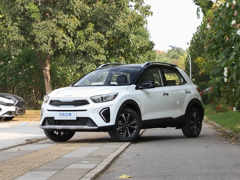 Kia Stonic 2021 1.4L CVT Tragaluz exterior foto 10 Kia Stonic 2021 1.4L CVT Tragaluz exterior foto 10