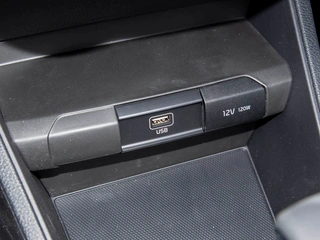 Kia Stonic 2021 1.4L CVT Tragaluz interior foto 18 Kia Stonic 2021 1.4L CVT Tragaluz interior foto 18