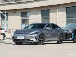 byd han 2025 DM-i 125KM Tipo de honor