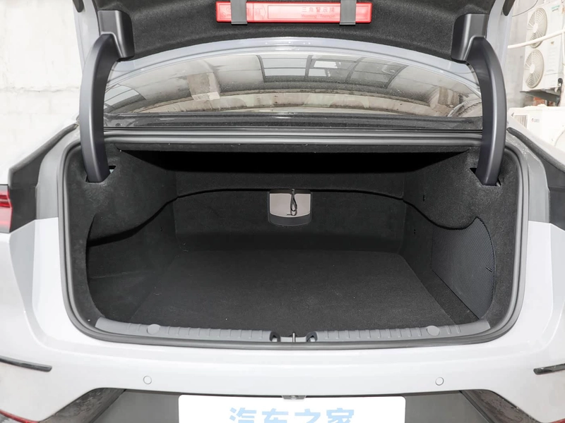 BYD Han 2025 DM-i 125KM Tipo de honor interior foto 16 BYD Han 2025 DM-i 125KM Tipo de honor interior foto 16