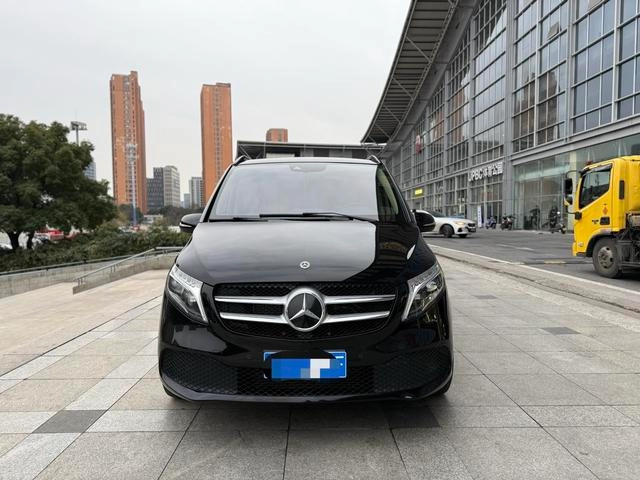 Mercedes-Benz V-Class 2021 V 260 Pilot Edition exterior photo 2 Mercedes-Benz V-Class 2021 V 260 Pilot Edition exterior photo 2
