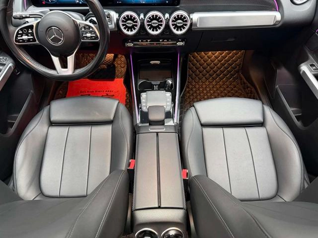 Mercedes-Benz GLB 2021 GLB 200 Dynamic interior photo 14