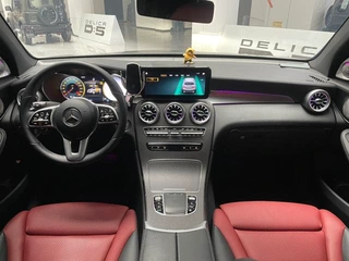 Mercedes-Benz GLC Coupe 2021 GLC 300 4MATIC coupe SUV interior photo 14 Mercedes-Benz GLC Coupe 2021 GLC 300 4MATIC coupe SUV interior photo 14