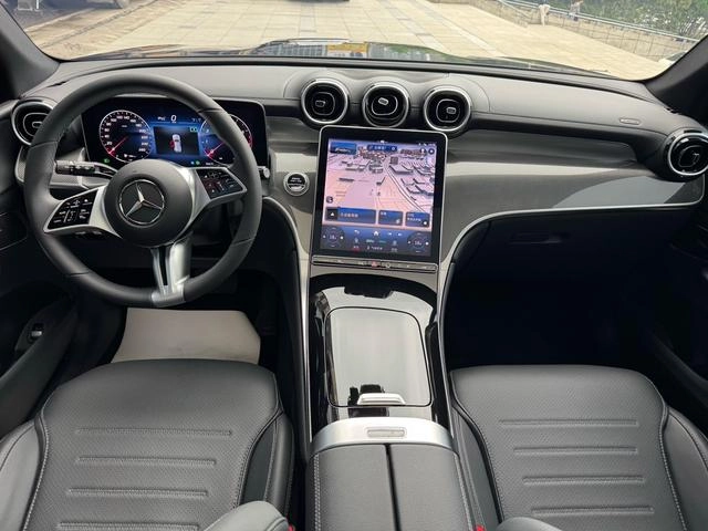 Mercedes-Benz GLC 2023 GLC 260 L 4MATIC Type dynamique 5 Siège extérieur photo 2