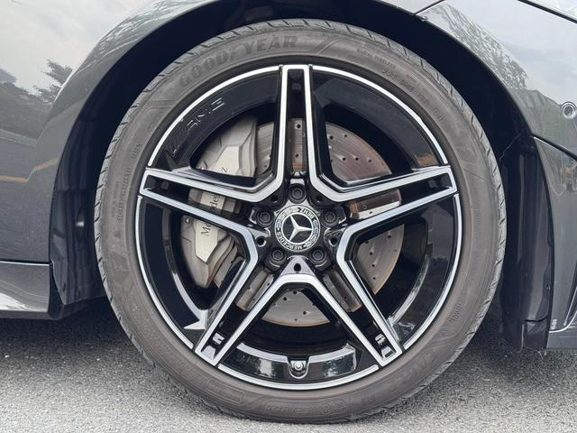Mercedes-Benz CLS 2022 CLS 300 Люксовый интерьер фото 15 Mercedes-Benz CLS 2022 CLS 300 Люксовый интерьер фото 15