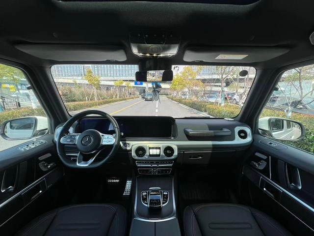 Mercedes-Benz G-Class 2023 G 350 interior photo 7 Mercedes-Benz G-Class 2023 G 350 interior photo 7