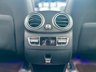 Mercedes-Benz GLC 2020 GLC 300 L 4MATIC Динамичный тип интерьер фото 13 Mercedes-Benz GLC 2020 GLC 300 L 4MATIC Динамичный тип интерьер фото 13